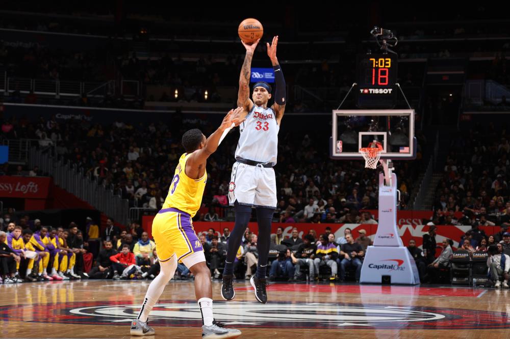 平台上的报 平台上的报