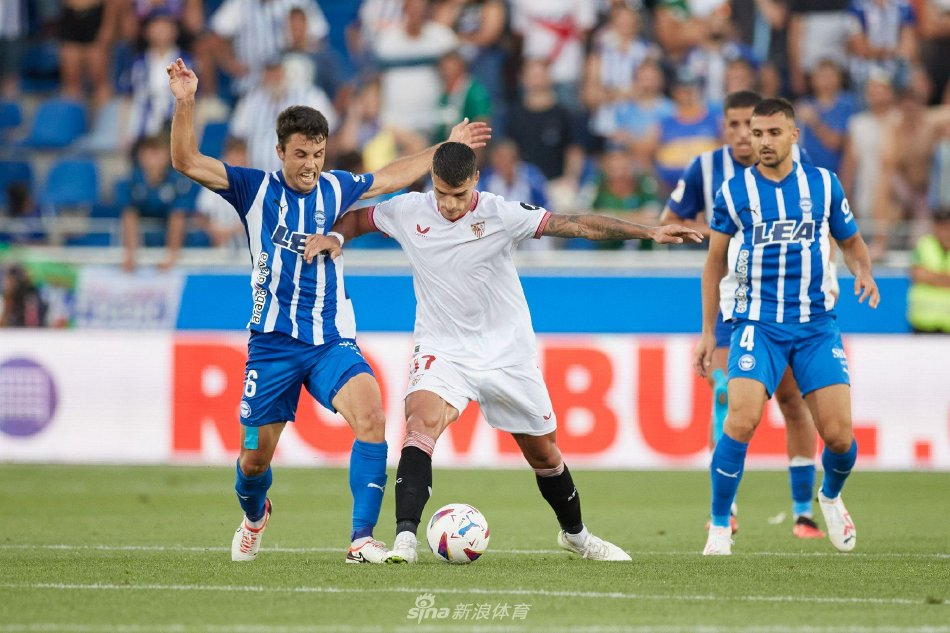 的成绩略微 的成绩略微